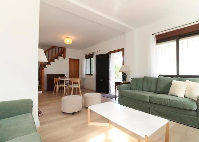 Casa Ained - Beachfront Luxury 别墅 *