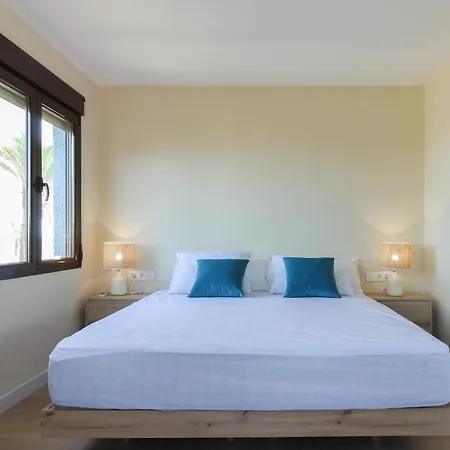 Casa Ained - Beachfront Luxury Villa *
